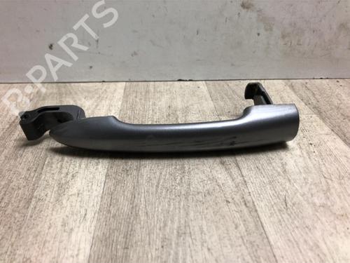 Used Front right exterior door handle RENAULT CLIO III (BR0/1, CR0/1) 1.5 dCi (BR17, CR17) (86 hp) 25708419
