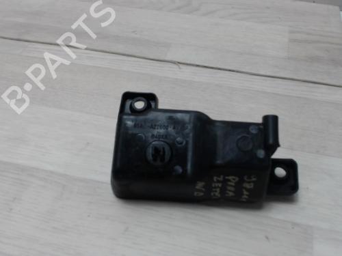 Used Front right interior door handle FORD PUMA (EC_) 1.4 16V (90 hp) 13225908