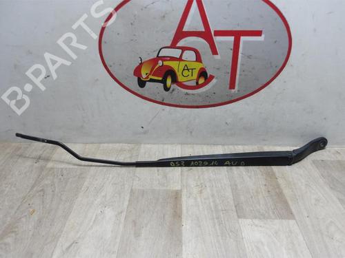 Used Front windshield wiper arm CITROËN DS3 (SA_) 1.6 HDi 110 (112 hp) 13276042