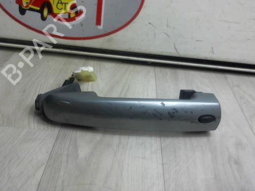 Used Front right exterior door handle SUZUKI SWIFT III (MZ, EZ) 1.3 DDiS (RS413D) (75 hp) 13272645