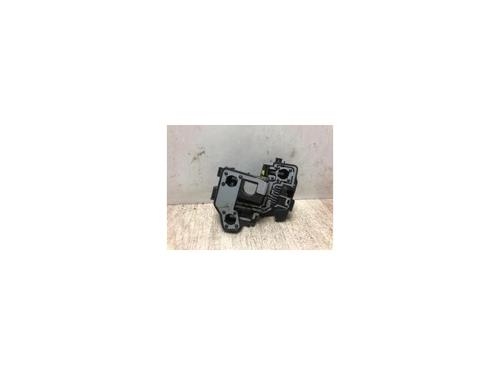 Lampa oświetlenia tablicy rejestracyjnej PEUGEOT 206 Hatchback (2A/C) 1.4 i | BP20625293I40 