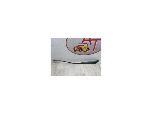 Used Front windshield wiper arm CITROËN C3 Picasso (SH_) 1.6 HDI 90 (92 hp) 20631987