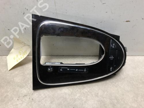 Used Switch MERCEDES-BENZ CLS (C219) CLS 55 AMG (219.376) (476 hp) 20614081