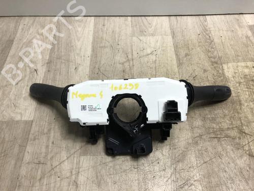 Steering column stalk RENAULT MEGANE IV Hatchback (B9A/M/N_) 1.5 Blue dCi 115 (B9A6) | BP31200887I23