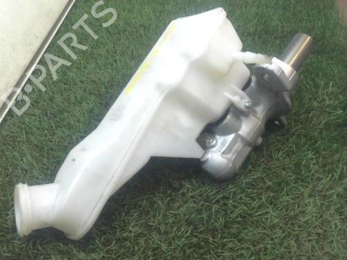 Brake master cylinder MERCEDES-BENZ GLA-CLASS (X156) GLA 180 CDI / d (156.912) | BP13037803M77