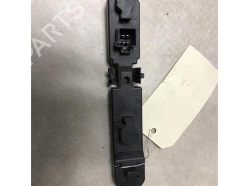 Éclairage de plaque d'immatriculation VOLVO S60 I (384) R 2,5 T AWD (300 hp) 20613563