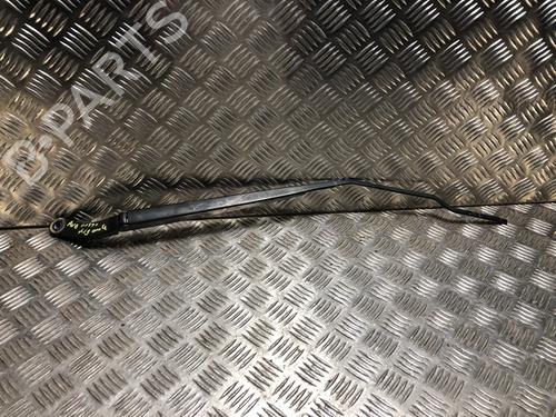 front-windshield-wiper-arm-renault-megane-iv-hatchback-b9amn_-2015-34415702 main image