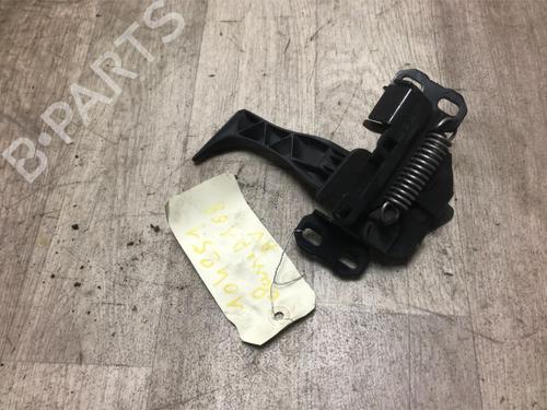 Used Hood lock MERCEDES-BENZ A-CLASS (W168) A 170 CDI (168.009, 168.109) (95 hp) 20619241