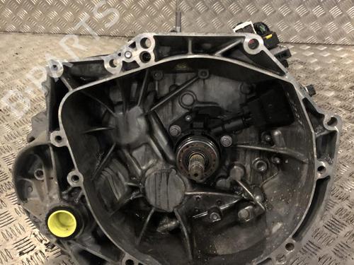 Versnellingsbak PEUGEOT 308 I (4A_, 4C_) 1.6 HDi (112 hp) 31199036