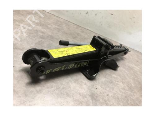 Jack Kit JAGUAR XE (X760) 2.0 D | BP30785506C119