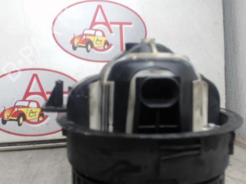 Heater blower motor PEUGEOT 308 I (4A_, 4C_) 1.6 HDi | BP15786159M62