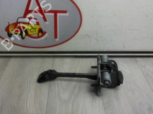 Used Hinge/Door check strap CITROËN C3 II (SC_) 1.4 HDi 70 (SC8HZC, SC8HR0, SC8HP4) (68 hp) 13267131