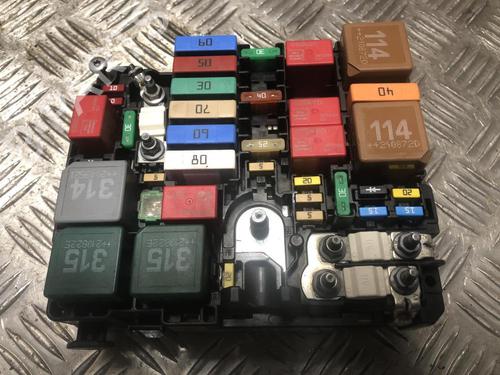 Used Fuse box CITROËN C3 III (SX) 1.5 BlueHDi 100 (SXYHYP, SXYHTU) (102 hp) 31203072