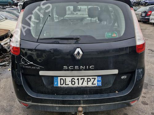 Left front fog light RENAULT GRAND SCÉNIC III (JZ0/1_) 1.5 dCi (JZ09, JZ0D, JZ10, JZ14, JZ1G, JZ29, JZ2C) | BP23403654C30 