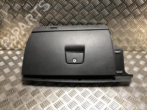Used Glove box VOLVO C30 (533) 1.6 D (109 hp) 31202454