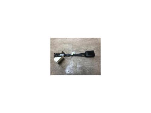 Used Seat buckle PEUGEOT 3008 I MPV (0U_) 1.6 HDi (112 hp) 21144327
