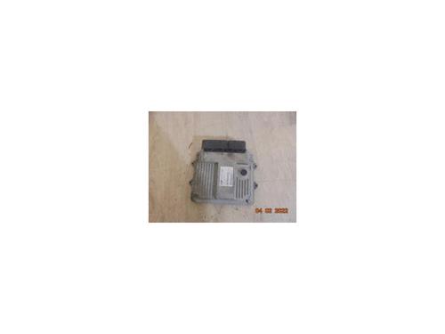 Used Control unit SUZUKI SWIFT III (MZ, EZ) 1.3 DDiS (RS413D) (69 hp) 28333869