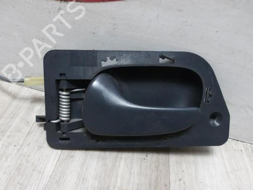 Used Front left interior door handle RENAULT LAGUNA I (B56_, 556_) 1.9 dTi (B56J) (98 hp) 20617981