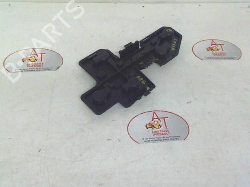 Used Licence plate light OPEL CORSA B (S93) 1.0 i 12V (F08, F68, M68) (54 hp) 13133138