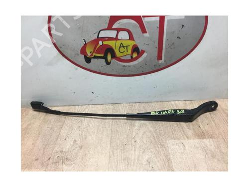 Front windshield wiper arm PEUGEOT 208 I (CA_, CC_) 1.2 VTI 82 | BP13279561C143 