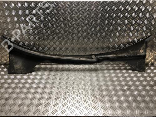 Used Scuttle panel Scuttle panel VW GOLF VI (5K1) 1.6 TDI (105 hp) 40497237 40497237