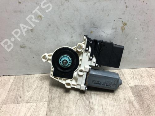 Used Left rear window motor VW GOLF VI (5K1) 2.0 TDI (110 hp) 25306415