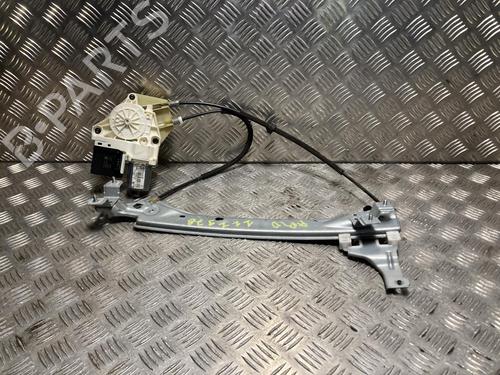 Elevador vidro trás esquerdo Elevador vidro trás esquerdo RENAULT MEGANE III Grandtour (KZ0/1) 1.5 dCi (KZ09, KZ0D, KZ1G, KZ29, KZ14, KZ1W, KZ10, KZ1F,... (110 hp) 34520139 34520139