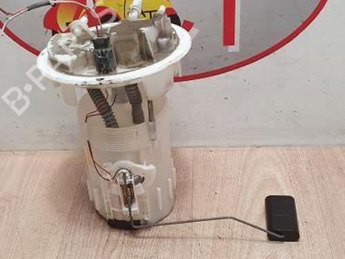 Used Fuel pump PEUGEOT 208 I (CA_, CC_) 1.6 HDi (92 hp) 28685809