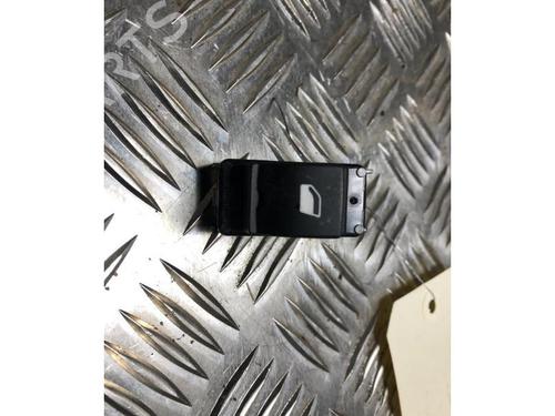 Right rear window switch CITROËN C3 AIRCROSS II (2R_, 2C_) 1.2 PureTech 110 (2RHNZB, 2RHNZW, 2RHNPX, 2RHNPJ) | BP26731636I28