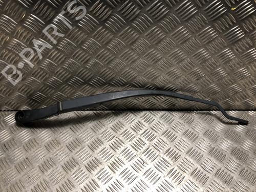 Used Front windshield wiper arm Front windshield wiper arm 39227089 39227089