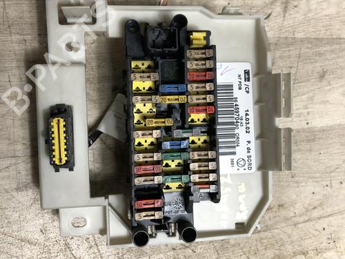 Used Fuse box CITROËN XSARA (N1) 2.0 HDi 90 (90 hp) 20718898