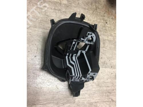 Licence plate light PEUGEOT 208 I (CA_, CC_) 1.2 VTI 82 | BP20618905I40 
