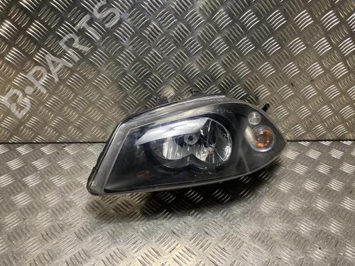 Used Left headlight SEAT IBIZA III (6L1) 1.4 16V (75 hp) 31829174