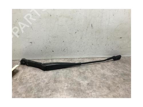 Front windshield wiper arm NISSAN PULSAR Hatchback (C13) 1.5 dCi | BP20631314C143