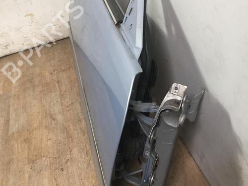 right-front-door-mercedes-benz-s-class-coupe-c215-1999-2000-2001-2002-2003-2004-2005-2006-39901370 main image