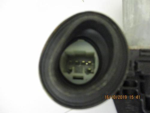 Front right window mechanism SUZUKI SWIFT III (MZ, EZ) 1.3 DDiS (RS413D) | BP30781329C23