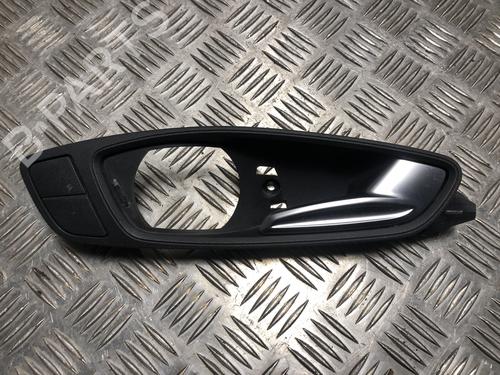 front-right-interior-door-handle-audi-a1-8x1-8xk-2010-2011-2012-2013-2014-2015-2016-2017-2018-2019-32315636 main image