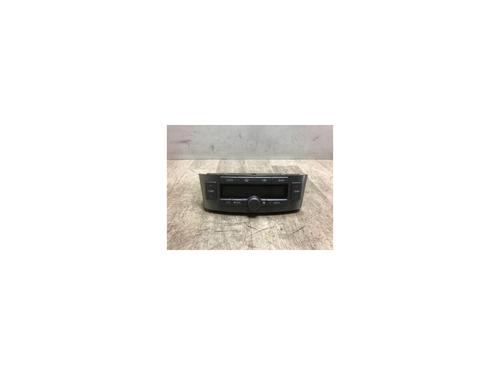 Climate control TOYOTA AVENSIS (_T25_) 2.0 D-4D (CDT250_, CDT250R) BP20625632I5