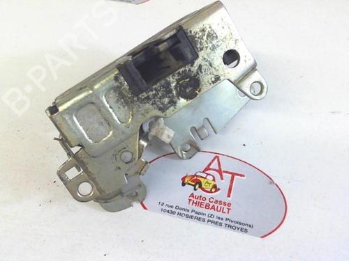 Used Front right lock RENAULT MEGANE Scenic (JA0/1_) 1.9 dT (JA0K, JA0Y) (90 hp) 13262411