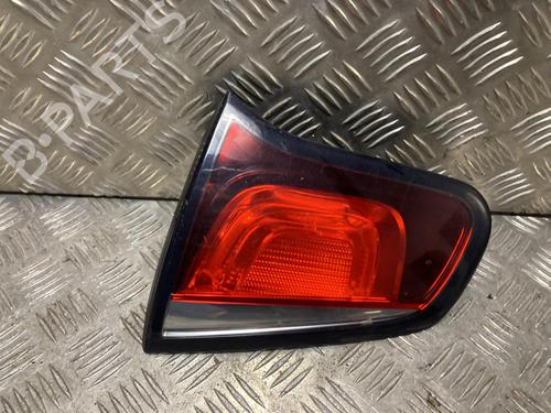 Feu de coffre droit CITROËN C3 II (SC_) 1.6 HDi (92 hp) 32092710