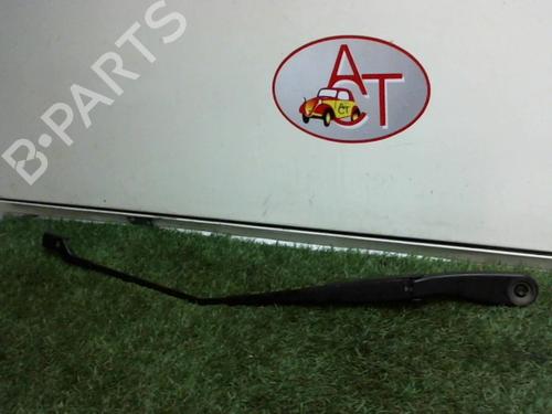 Used Front windshield wiper arm VOLVO V50 (545) 1.6 D (110 hp) 13127456