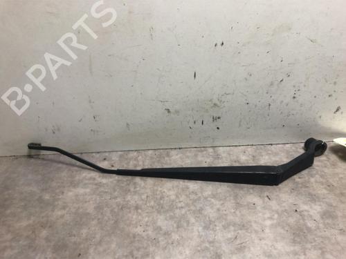 Used Front windshield wiper arm MAZDA 5 (CR) 2.0 CD (CR19) (143 hp) 20618963