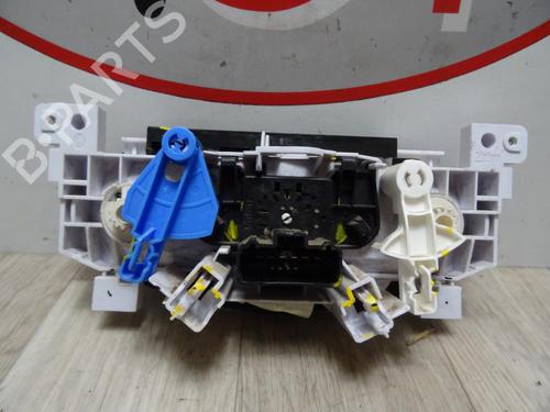 Used Climate control DACIA DUSTER (HS_) 1.5 dCi 4x4 (HSMC, HSMD) (110 hp) 13277917