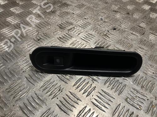 Used Right front window switch RENAULT TWINGO III (BCM_, BCA_) 0.9 TCe 95 (92 hp) 31244896