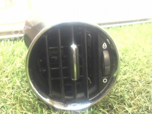 Used Air vent PEUGEOT 5008 (0U_, 0E_) 2.0 HDi (163 hp) 13134514