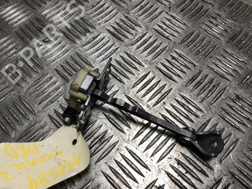 Used Hinge/Door check strap Hinge/Door check strap RENAULT SCÉNIC III (JZ0/1_) 1.9 dCi (JZ0J, JZ1J, JZ1K, JZ1S) (131 hp) 33706309 33706309