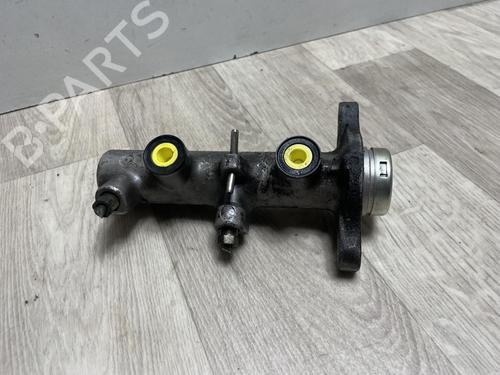 Used Brake master cylinder NISSAN X-TRAIL I (T30) 2.2 dCi 4x4 (136 hp) 13294316