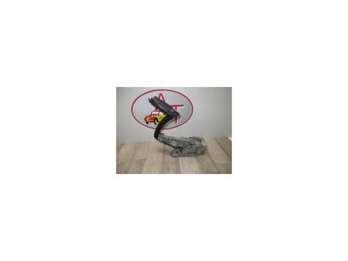 Used Hand brake AUDI A3 (8P1) 2.0 TDI (140 hp) 23143166