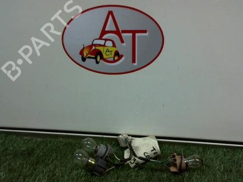 Éclairage de plaque d'immatriculation TOYOTA COROLLA Liftback (_E11_) 2.0 D (CE110) (72 hp) 13134541