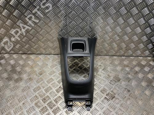 Mittelkonsole SUZUKI SWIFT IV (FZ, NZ) 1.3 DDiS (AZG413D, ZC02S, ZC92S) (75 hp) 31201538